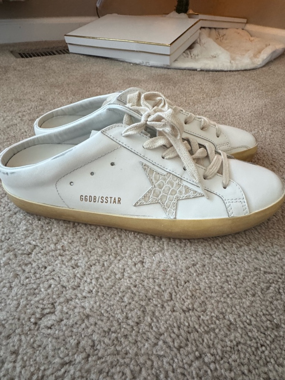 Golden Goose super star sabot white/Gold